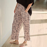 Adapt Cropped Print Pant in Leopard