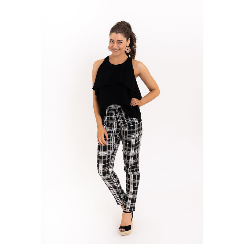Trace Tapered Leg Pant in Black Check