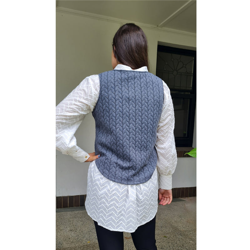 Thrill Scoop Neck Vest in Grey