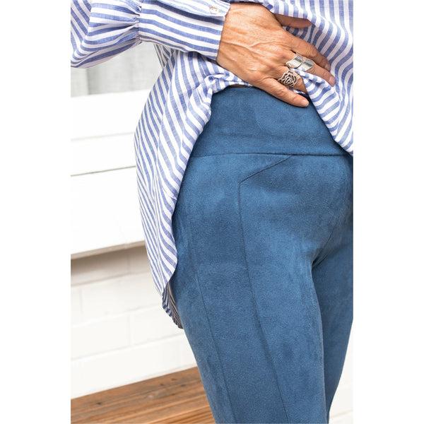 Twill Stretch Straight Leg Pant